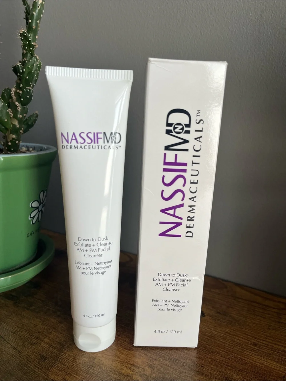 NassifMD Dawn to Dusk Exfoliate + Cleanse Facial Cleanser — 120 ml